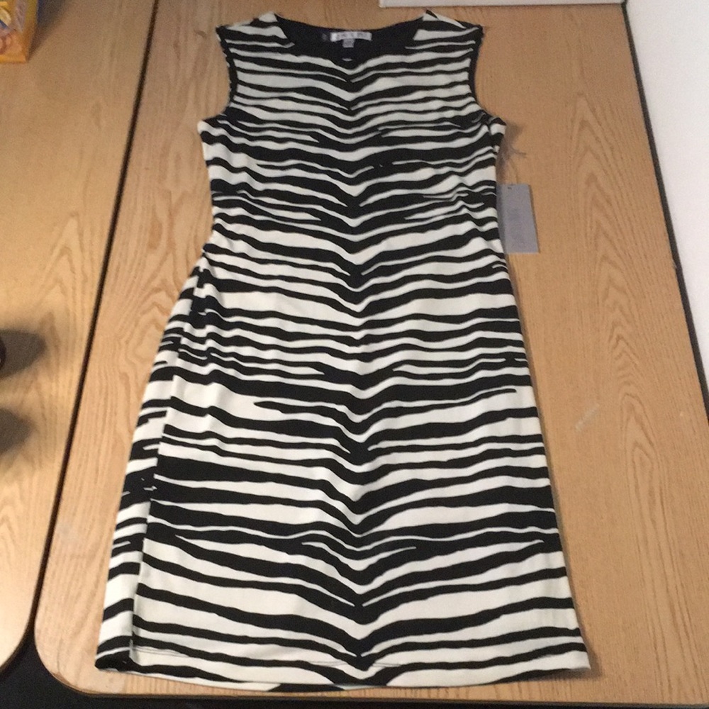 New Jennifer Lopez Xebra Print Mini Dress with Small Cut Out in the Back Size XS